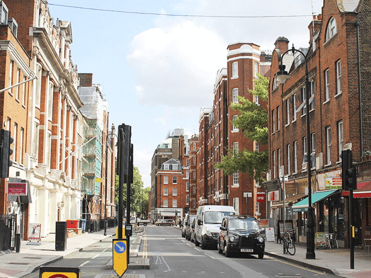 LONDON : 初の海外旅行